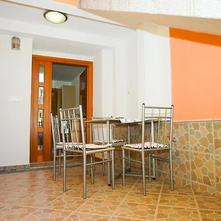 50m From The Beach * Zdrelac