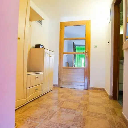 50m From The Beach Zdrelac